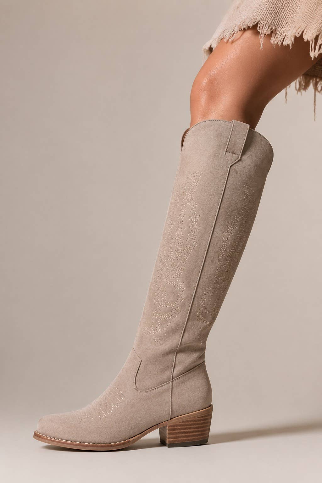 Savannah Stitch Knee High Western Fall Boot